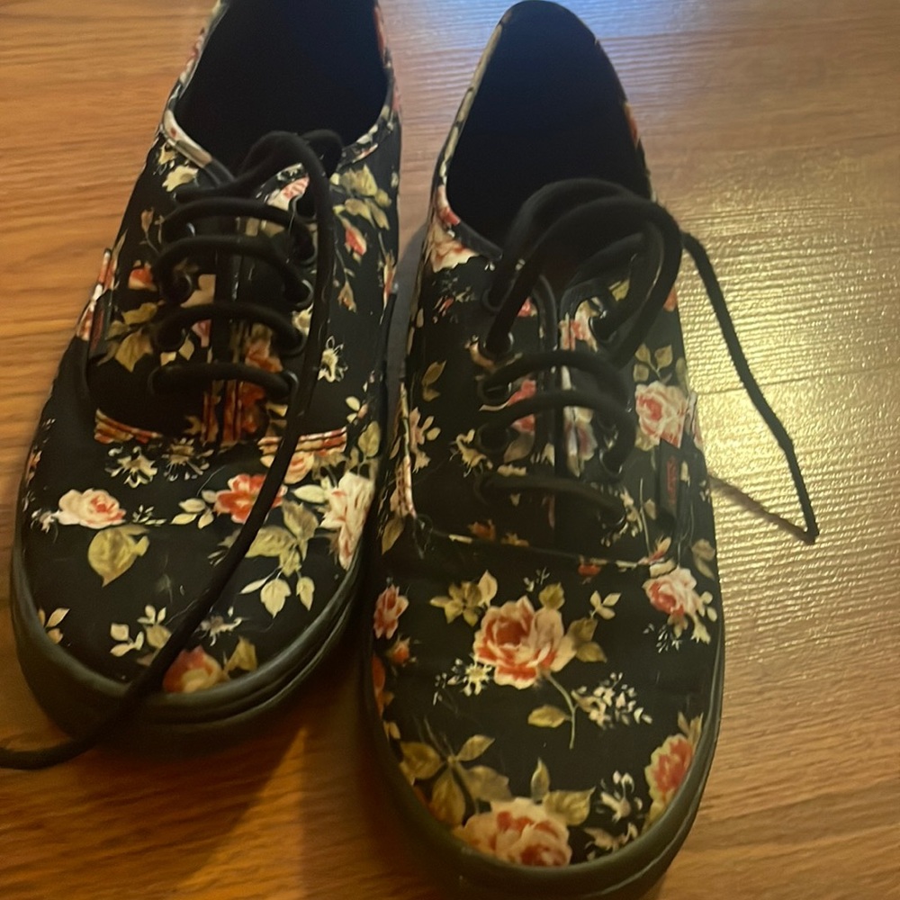 Women’s Vans Shoes
